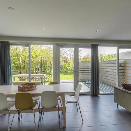 With Jacuzzi Callantsoog